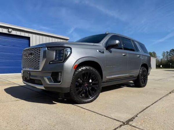 2022 GMC Yukon Denali Sport Utility 4D