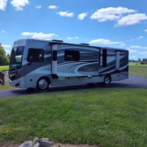 2015 Fleetwood Excursion 35B