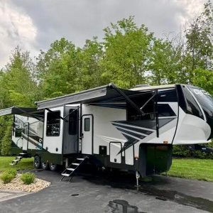 2022 Heartland Cyclone 4005