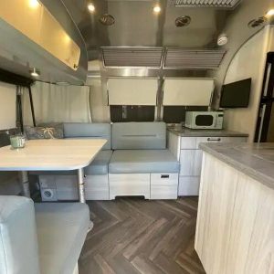 2021 Airstream International