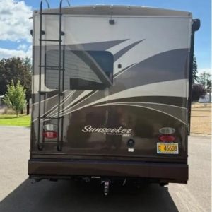 2018 Forest River SUNSEEKER 2400 MBS