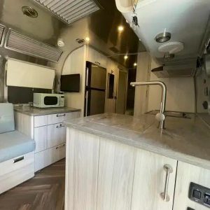 2021 Airstream International
