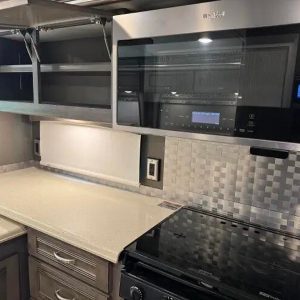 2019 Winnebago FORZA 34T