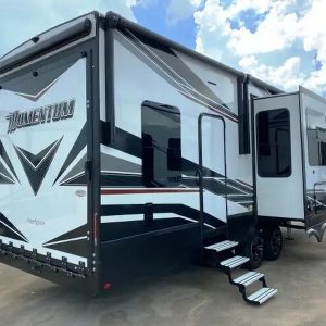 2022 Grand Design MOMENTUM M-CLASS 351MR