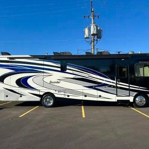 2018 Fleetwood BOUNDER 35K
