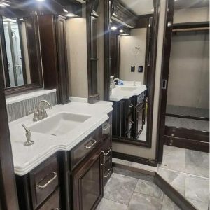 2018 Monaco SIGNATURE 44M