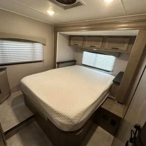 2022 Coachmen FREELANDER 26DS – FORD 450