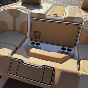 2024 Mastercraft XT Series