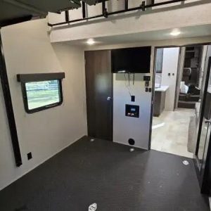 2021 Grand Design MOMENTUM G-CLASS 320G