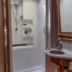 2018 Leisure Travel Unity FX