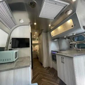 2021 Airstream International