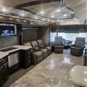 2018 Monaco SIGNATURE 44M