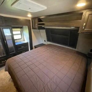 2017 Keystone Impact 351