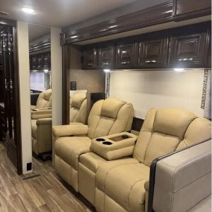 2019 Thor Motor Coach PALAZZO 36 3
