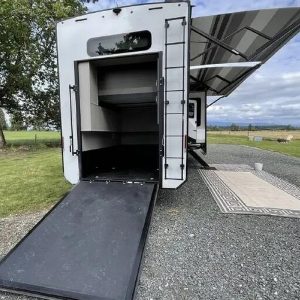 2021 Grand Design MOMENTUM 376THS