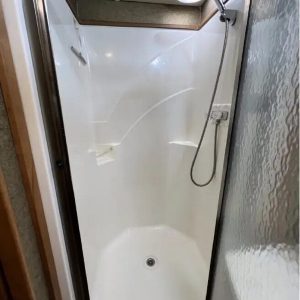 2013 Winnebago ADVENTURER 37F