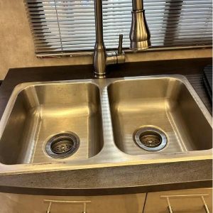 2019 Winnebago ITASCA NAVION 24V