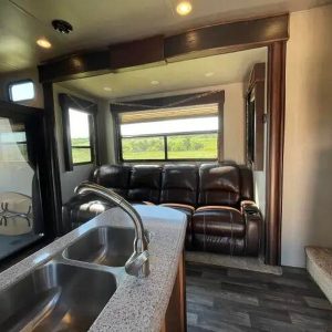 2017 Keystone Impact 351