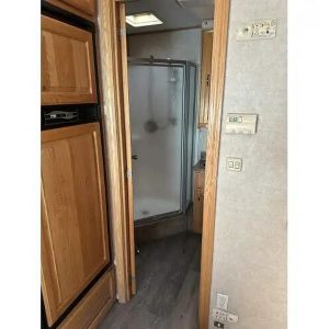 2005 Show Hauler 43 ft with RARE 12 ft. GARAGE