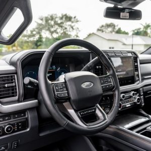 2024 Ford F-350 Super Duty Platinum Tremor Crew Cab 4×4
