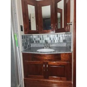 2017 Fleetwood Discovery Lxe 40E