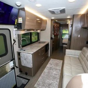 2017 Thor Motor Coach Vegas 25 3