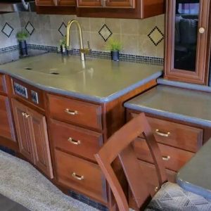 2013 American Coach Revolution 38S