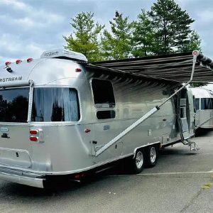 2022 Airstream Globetrotter 30RB TWIN