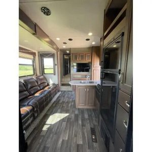 2017 Keystone Impact 351