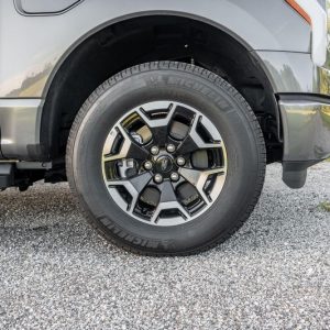 2022 Ford F-150 Lightning XLT