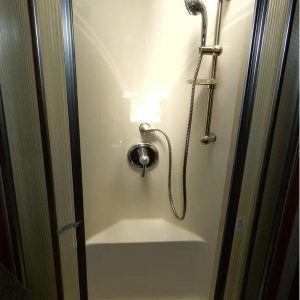 2013 Holiday Rambler Endeavor 43PDQ