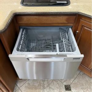 2011 Winnebago ELLIPSE 42QD