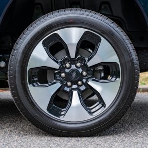 2022 Ford F-150 Lightning Platinum