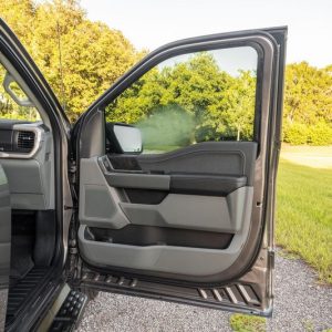 2022 Ford F-150 Lightning XLT