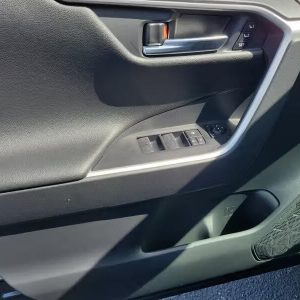 2025 Toyota RAV4 XSE Plug-In Hybrid Platinum Package