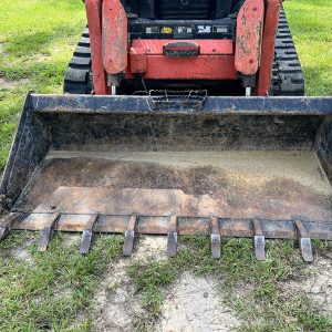 2013 KUBOTA Skid Steers SVL90-2