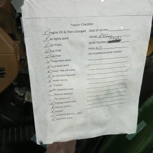 2002 JOHN DEERE Tractors 8420