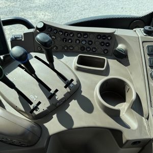 2023 JOHN DEERE Compact Tractors 6R 130